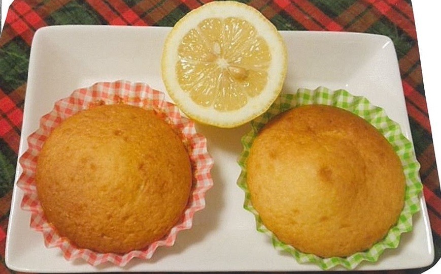 広島レモンのカリっフワっケーキの画像