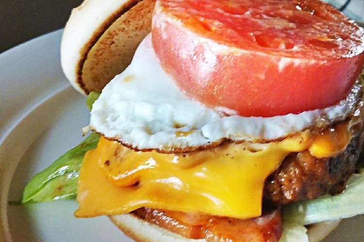 家でボリュームたっぷりバーガー レシピ 作り方 By クック7 Aya クックパッド 簡単おいしいみんなのレシピが359万品
