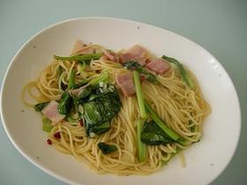 小松菜とベーコンの和風パスタ