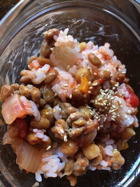 納豆とひよこ豆のトマトリゾット風の画像