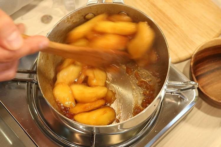 カラメルりんごの作り方 レシピ 作り方 By コリスのおうちお菓子 クックパッド