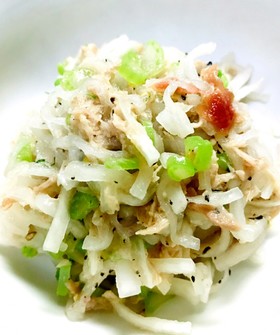 さわやか♪大根とツナの梅しそサラダ