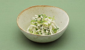大根と豆苗の明太マヨネーズサラダ