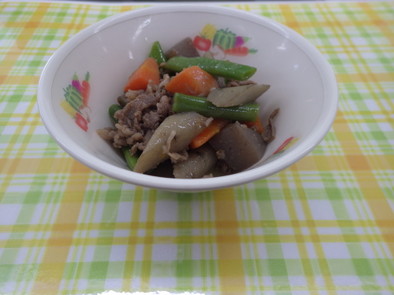 牛肉とごぼうの煮物　★宇都宮学校給食の写真