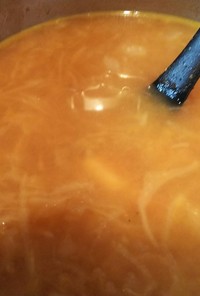 簡単・ベーコンとザワークラウトのスープ