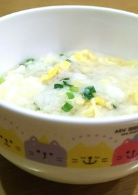 はんぺんと卵のふわふわスープ