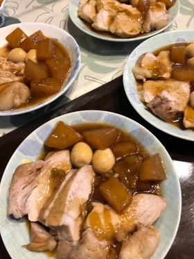 簡単、豚モモブロックの大根煮。