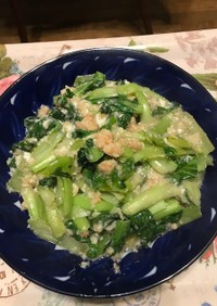 チンゲン菜(青菜)とカニ缶の卵白炒め