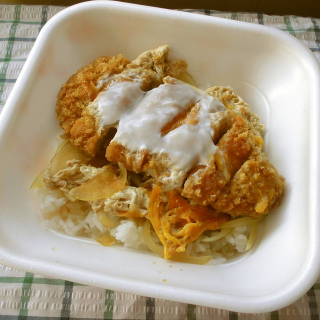 再現 かつや のテイクアウトかつ丼 梅 レシピ 作り方 By 花時計咲いた クックパッド 簡単おいしいみんなのレシピが374万品