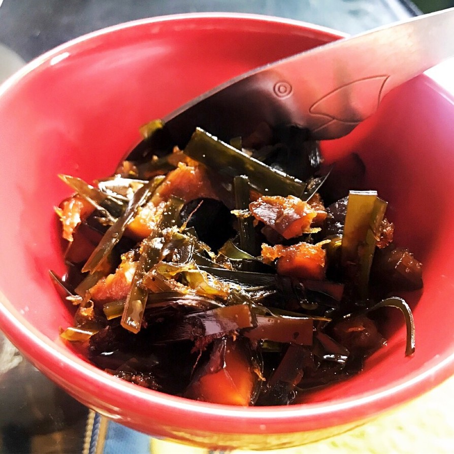 出汁ガラ昆布と椎茸で生姜風味佃煮の画像