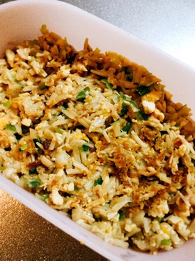 お米なし!低糖質えのき米のにんにく炒飯