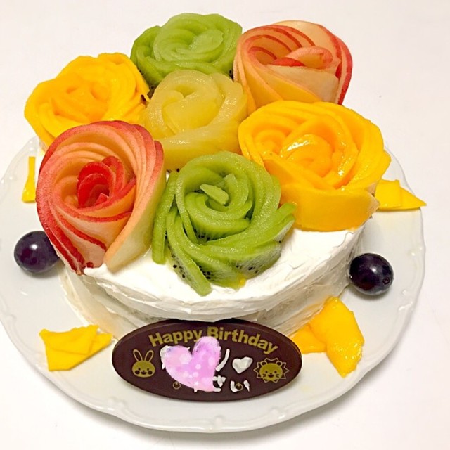 簡単華やか フルーツ花のバースデーケーキ レシピ 作り方 By オーブオリジンママ クックパッド