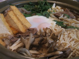 牛すき風 鍋焼きうどん