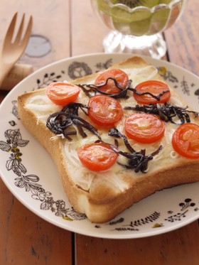 ふじっ子煮deチーズトースト