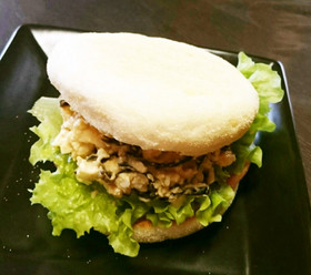 フジッコ煮ごま昆布でコブタマサンド☆