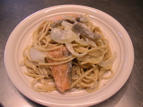 サーモンのクリームパスタ