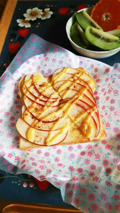 りんごトースト♪の写真