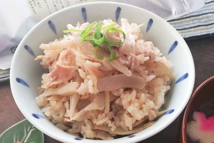 豚肉とごぼうの炊き込みご飯 レシピ 作り方 By まこりんとペン子 クックパッド 簡単おいしいみんなのレシピが356万品