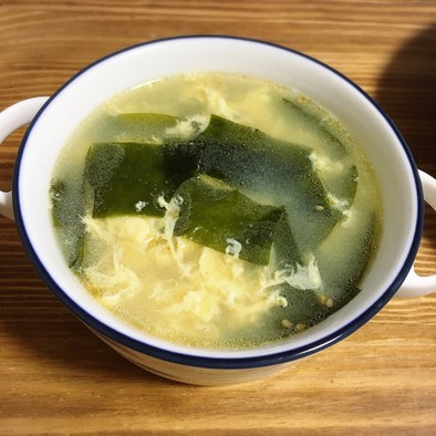 わかめスープの写真