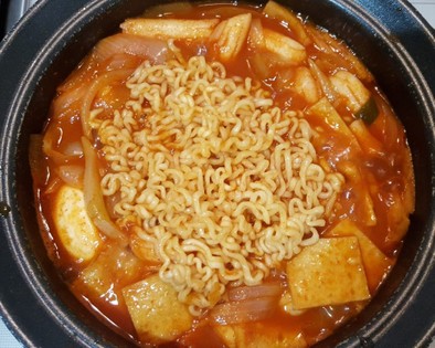 [韓国料理] スープトッポギの写真