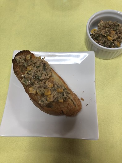 ふじっ子煮×パン『朝の和風トースト』の写真
