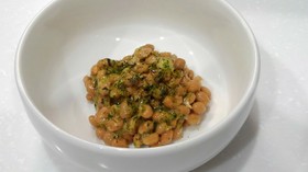 朝食に☆青海苔アマニ油納豆