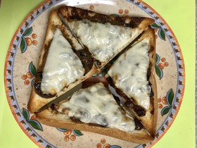 「ふじっ子煮」厚切りトースト