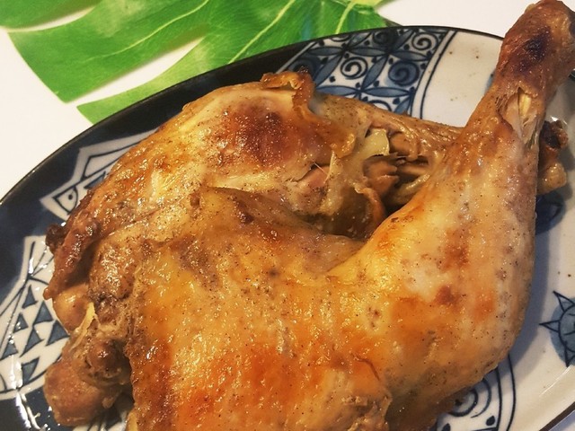 骨付き鶏もも肉ガーリック♪オーブンで簡単 レシピ・作り方 by あっちきちっち 【クックパッド】 簡単おいしいみんなのレシピが375万品