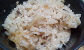 さば水煮缶で炊き込みご飯