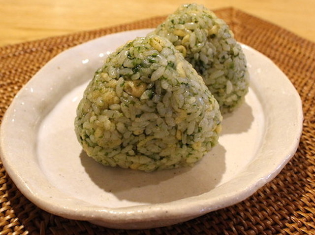 黄金比たれ 悪魔のおにぎり レシピ 作り方 By クックパッド編集部 クックパッド 簡単おいしいみんなのレシピが355万品
