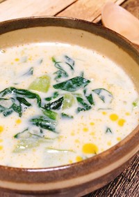 坦々風☆チンゲン菜の豆乳スープ