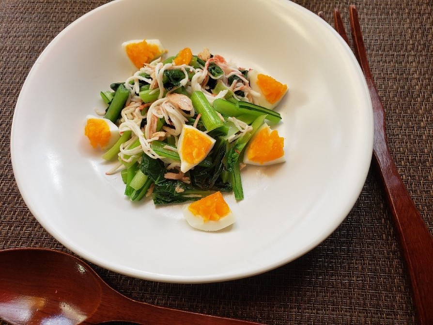 小松菜、ツナ、カニカマの半熟卵韓国サラダの画像