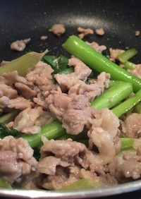 簡単♡豚肉と小松菜の野菜炒め❁*+