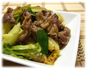 牛肉とキャベツのちゃちゃっと煮