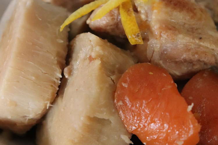 美味 京芋と鶏手羽元と厚揚げと人参の煮物 レシピ 作り方 By 白雲堂 クックパッド
