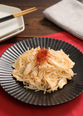 レンチンで♪もやしとサラダチキンの辛和え
