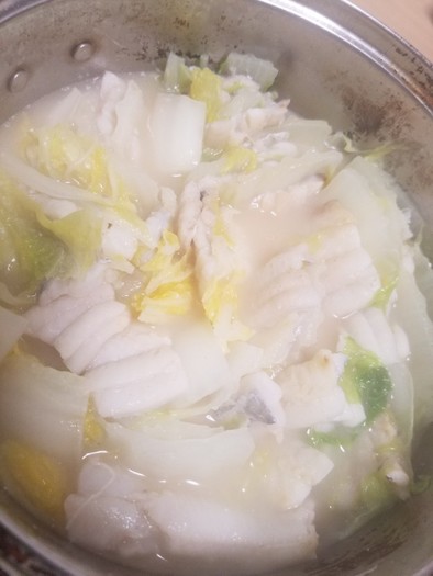 太刀魚と白菜のミルフィーユ鍋の写真