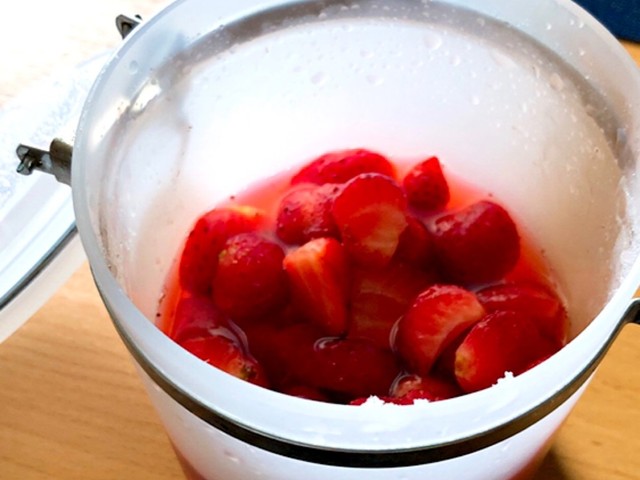 いちごシロップ レシピ 作り方 By つむぎ07 クックパッド 簡単おいしいみんなのレシピが358万品