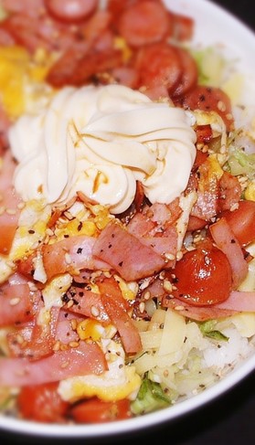 デラックス洋風丼