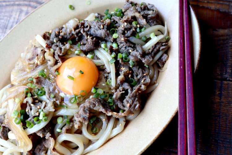 すき焼き風甘辛焼きうどん レシピ 作り方 By Sachi5 クックパッド 簡単おいしいみんなのレシピが372万品