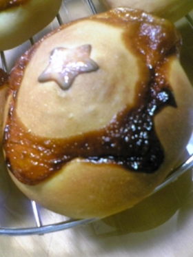 卵アレルギーっ子の、お星様ハンバーグパン