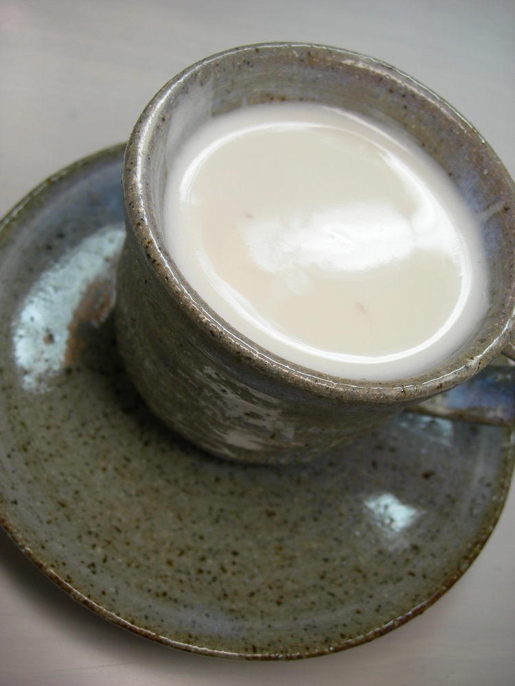 あずき風味のホットミルクの画像