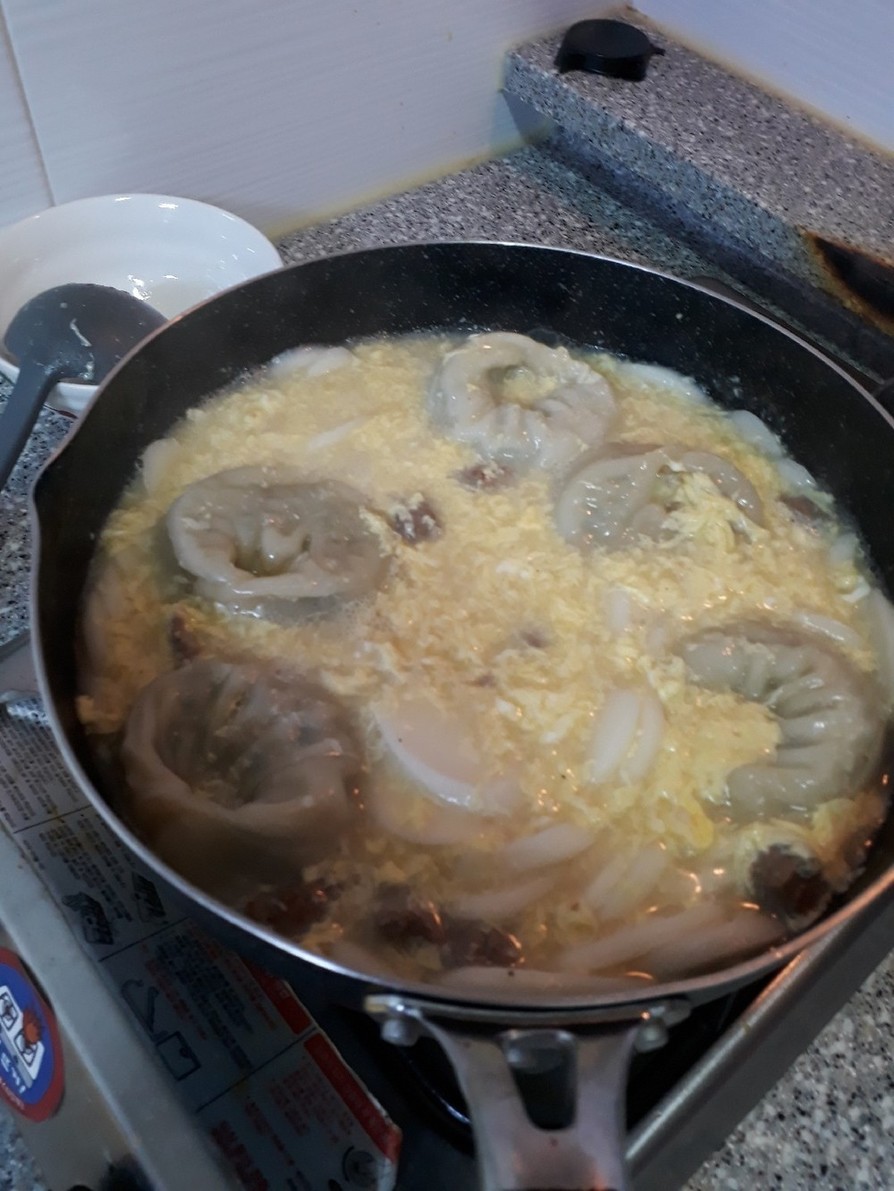 トックマンドゥク（韓国の饅頭入りお雑煮）の画像