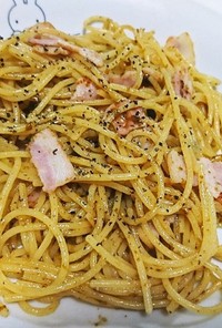 ベーコンと海苔の佃煮パスタ