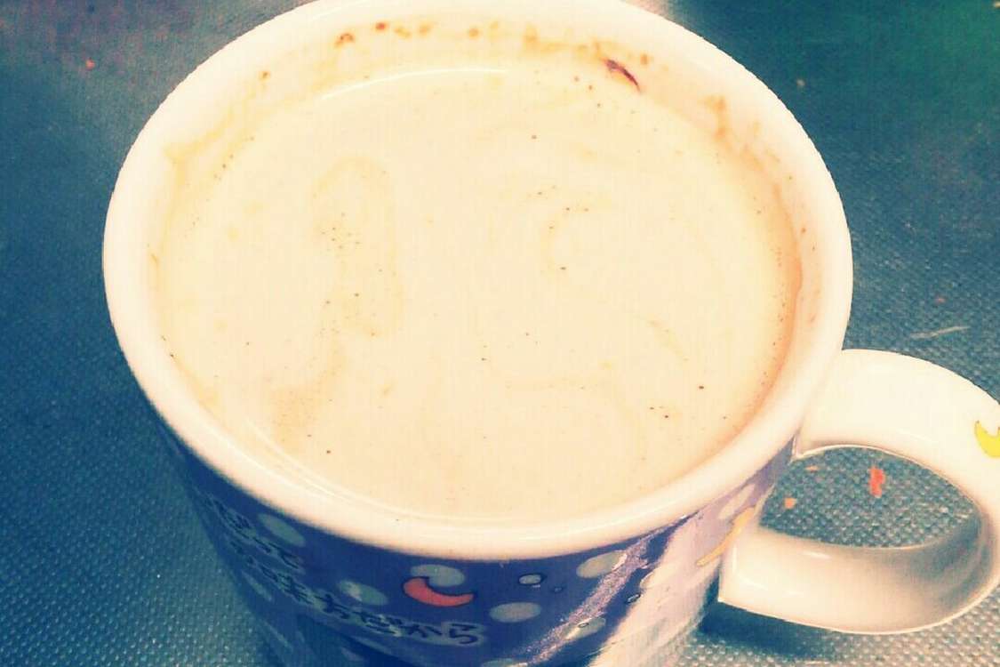 心まであたたまるホットコーヒー牛乳 レシピ 作り方 By Sarang クックパッド 簡単おいしいみんなのレシピが379万品
