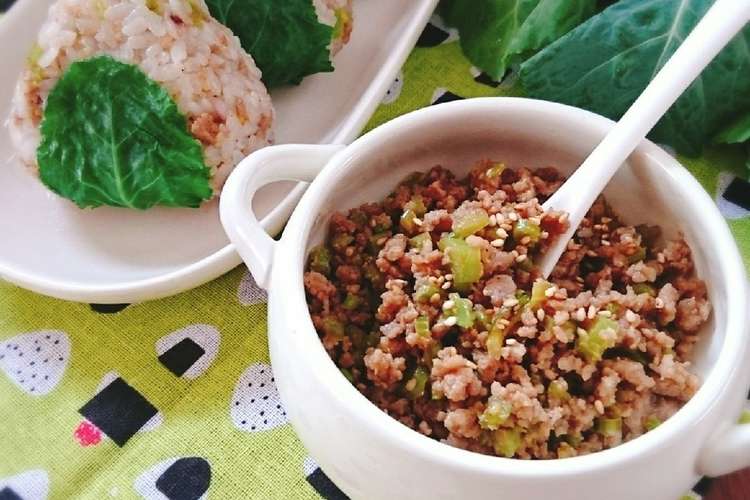 ご飯のお供に ソフトケールの茎そぼろ レシピ 作り方 By ゆぅゅぅ クックパッド