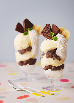 冷やして美味しい♪手作りチョコパフェ