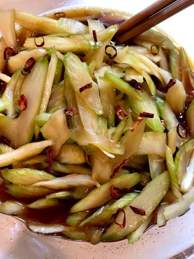 セロリの中華風漬け物