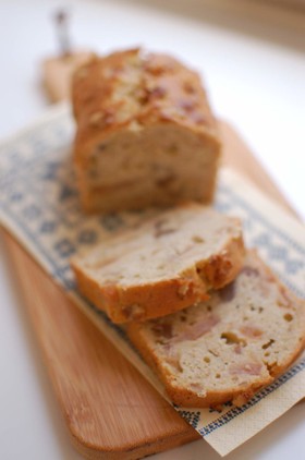 煮林檎と胡桃のパウンドケーキ