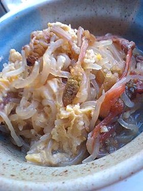 つくしと糸こんにゃくの卵とじ